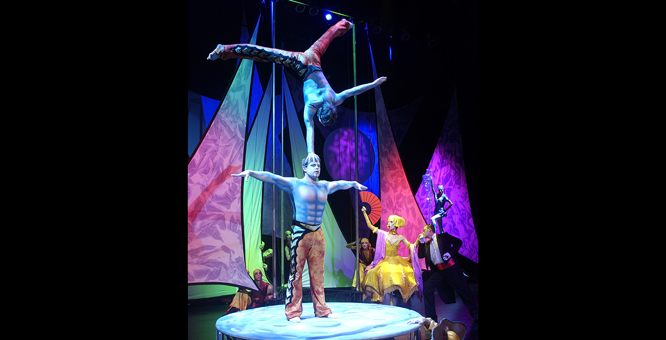 ‘FUNUMBULA: The Christmas Dream’ transports audiences to a cirque-style holiday spectacle Dec. 15-20 at Gold Strike