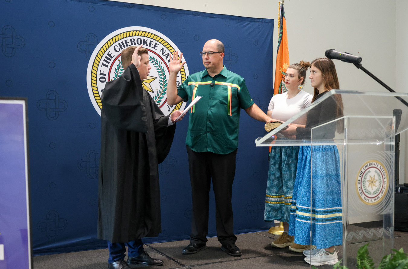 Howard Paden sworn in as Secretary of Language and Culture 